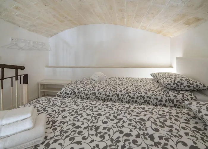 Marga's House בארי